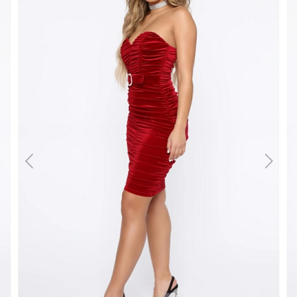 FASHION NOVA DRESS - Picture 2 of 2
